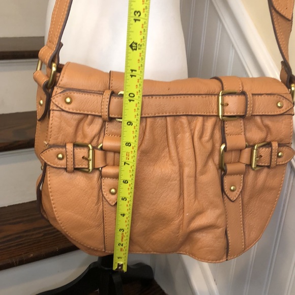 VINCE CAMUTO Tumbled Brown Leather Messenger Strappy Tote Crossbody Shoulder Bag - Picture 15 of 17